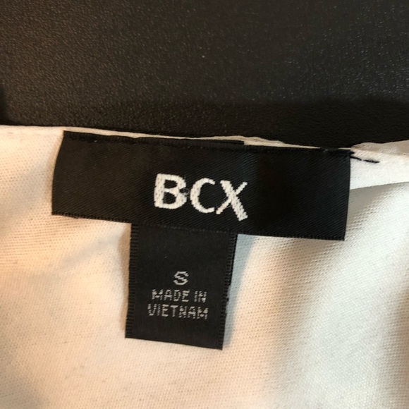 BCX Ruffle front polka dot halter top S - Picture 8 of 8